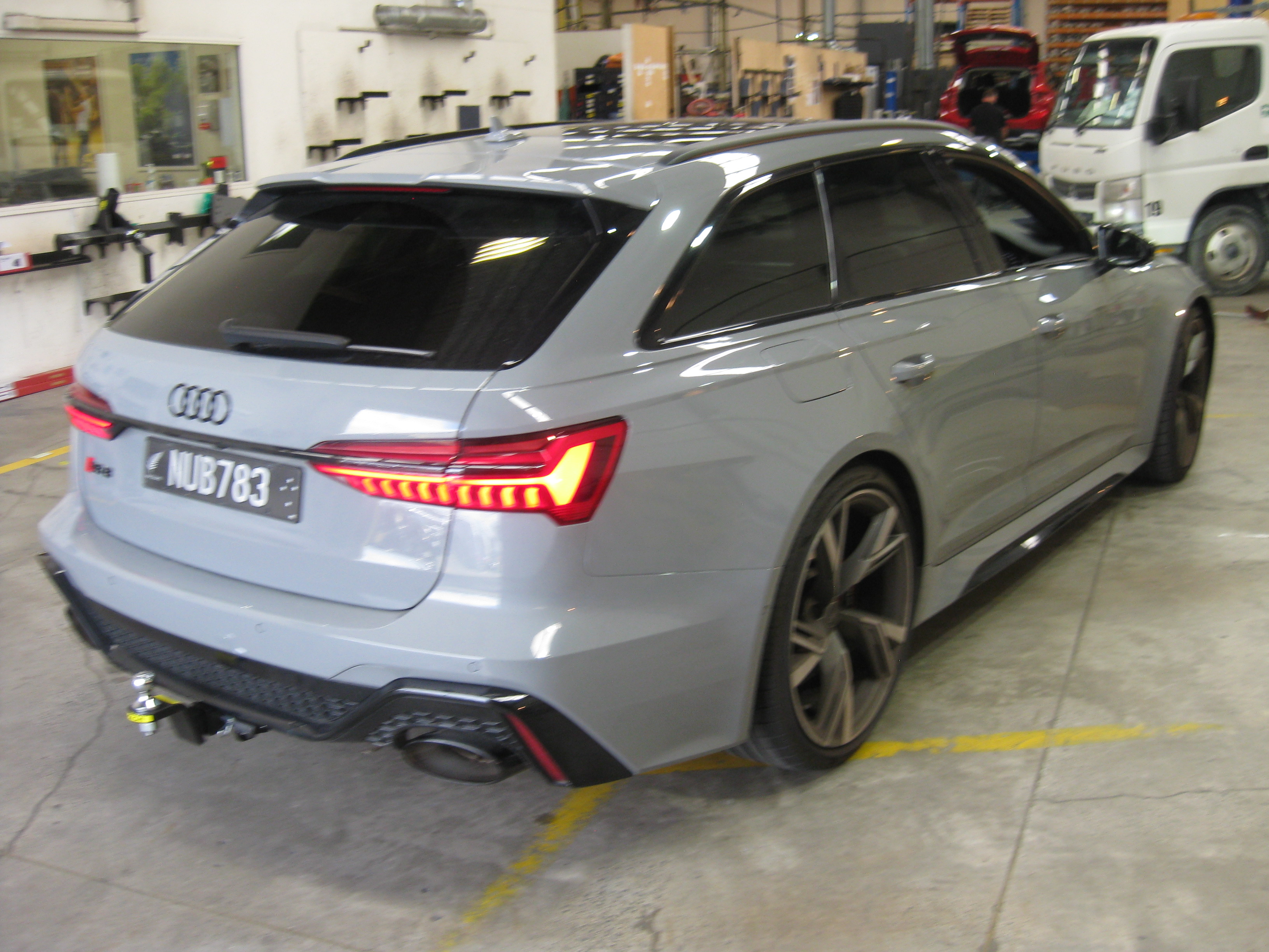 AUDI A6 STATIONWAGON 2018-2025